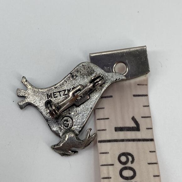 Metzke pewter bird pin - Picture 3 of 3
